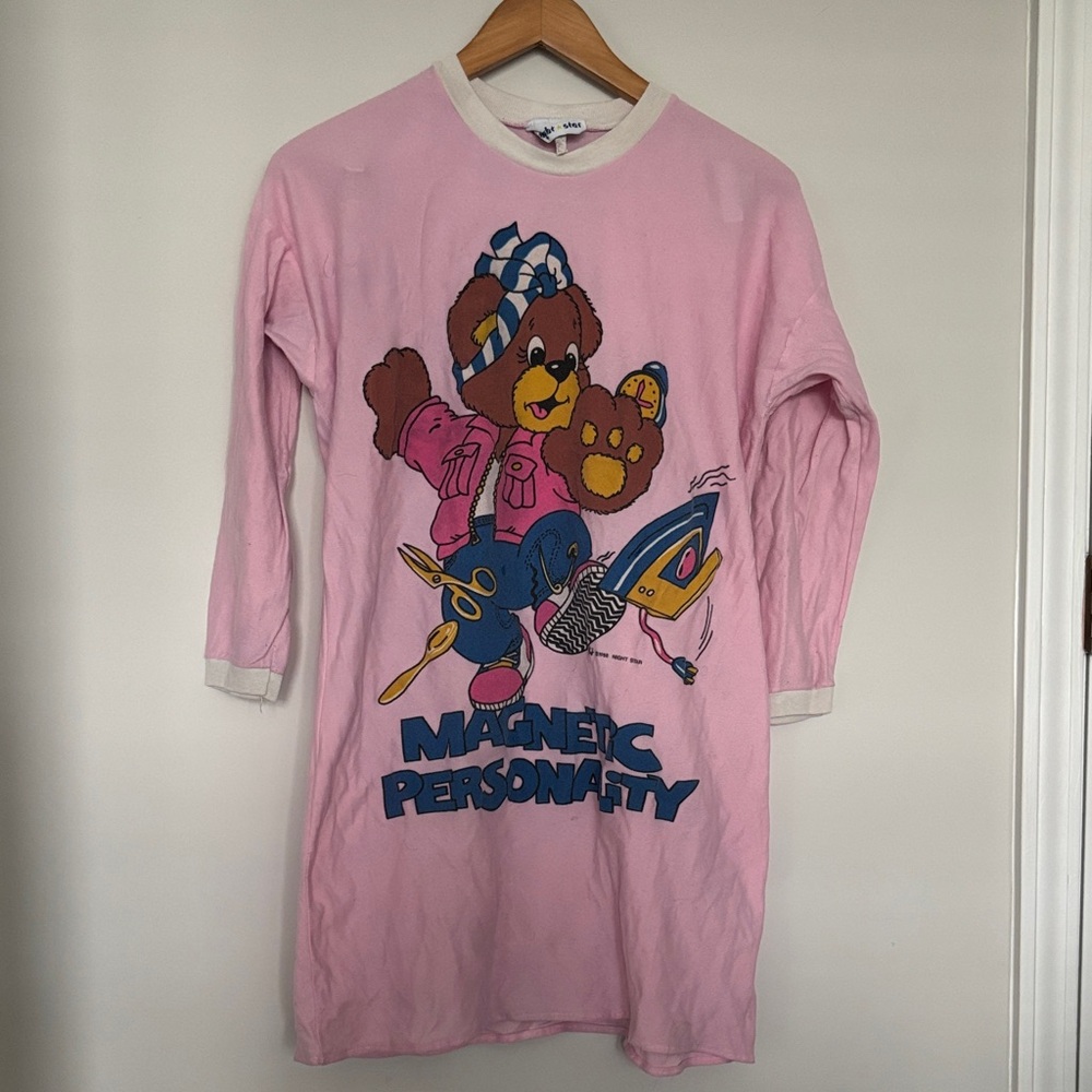 Vintage Night Star Magnetic Personality Nightshirt OS